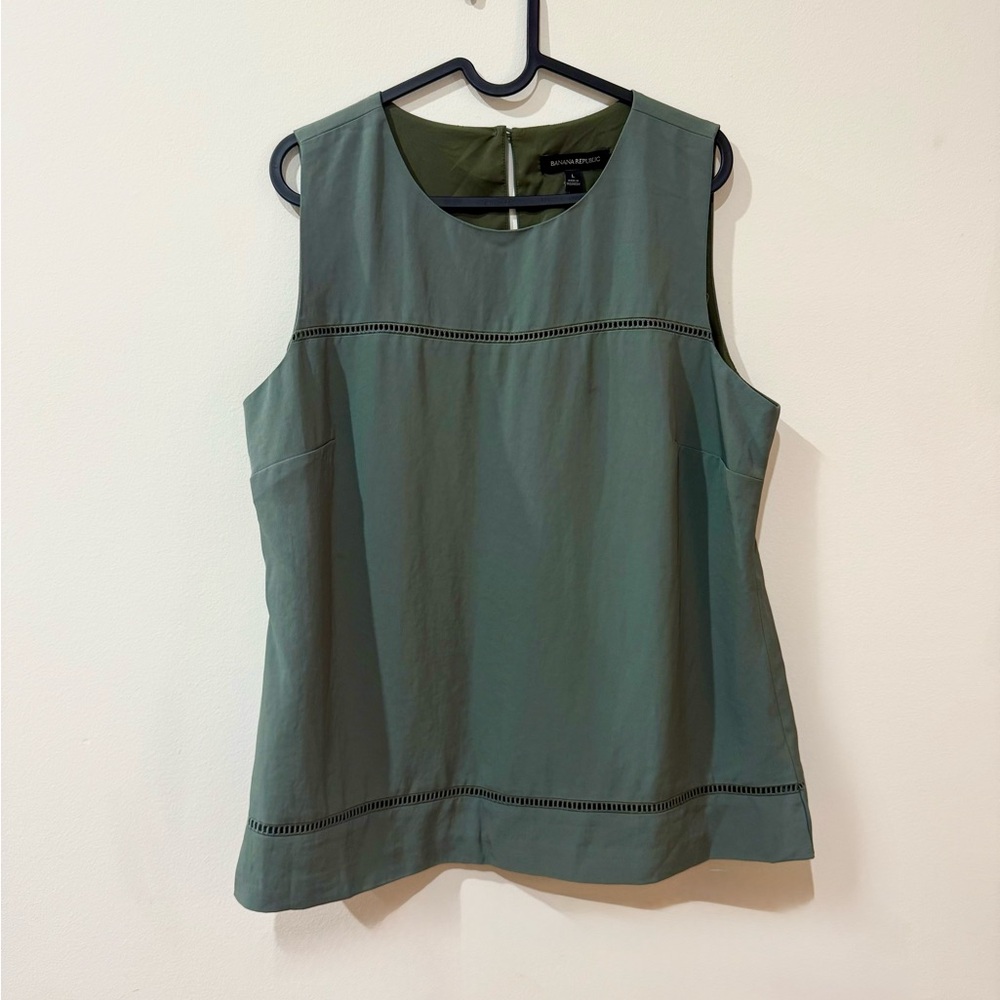 Banana Republic Green Sleeveless Blouse